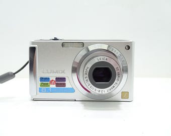 Panasonic LUMIX DMC-FS3 シルバー　デジタルカメラ Amazon | パナソニック デジタルカメラ LUMIX (ルミックス) FS3