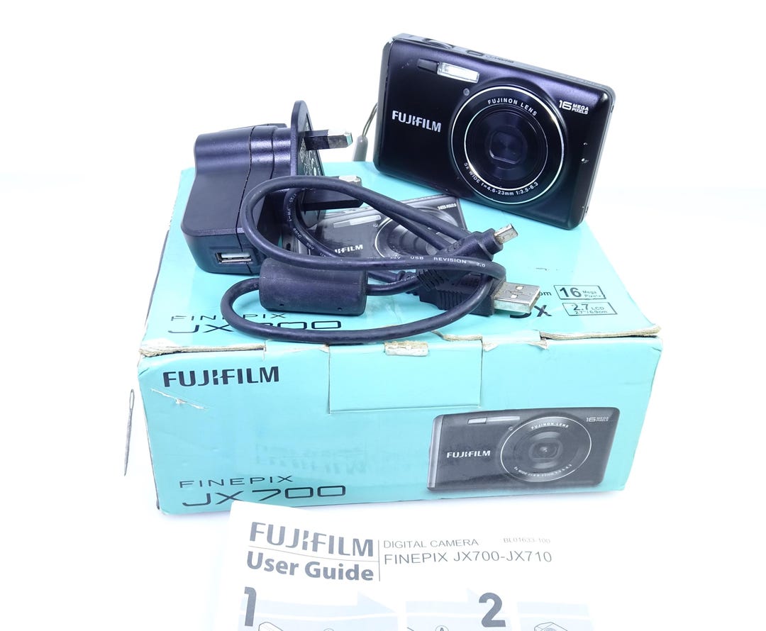 Fujifilm Finepix JX700 Compact Digital Camera Boxed With Battery