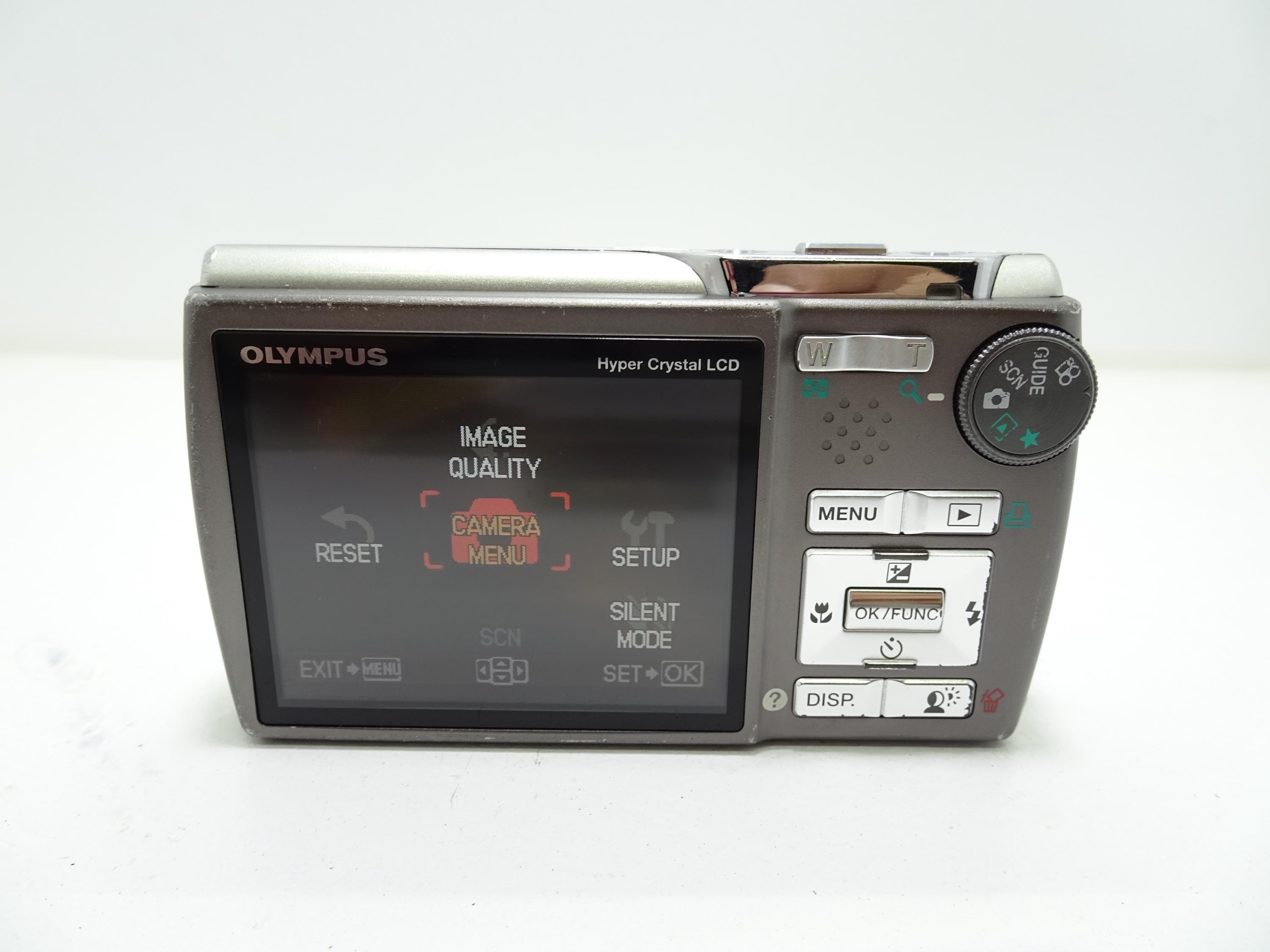 OLYMPUS μ830 8 MP Digital Compact Camera - Silver With Battery