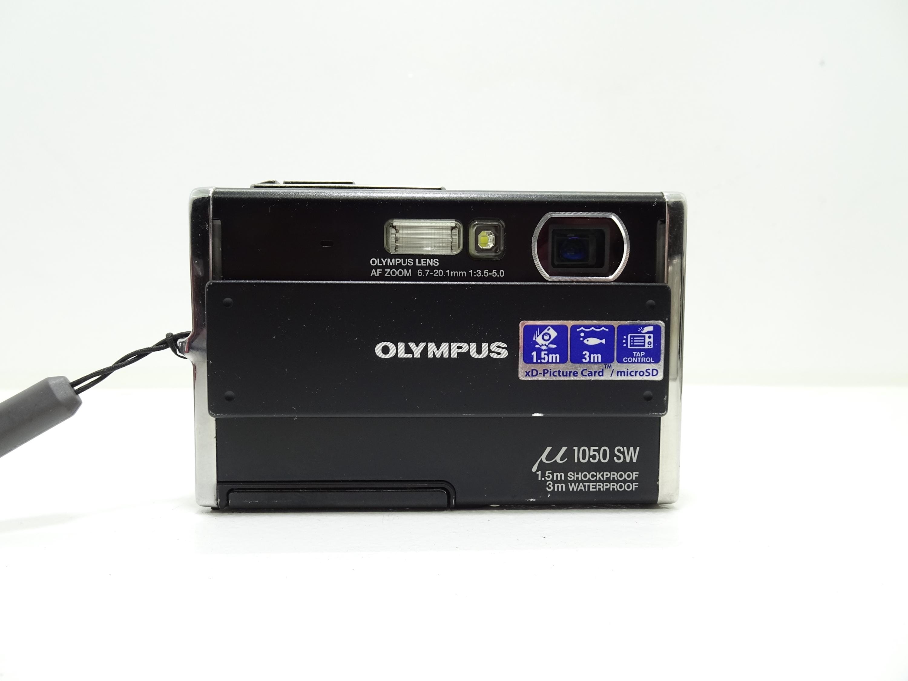 Olympus µ 1050 SW 10.1MP Water Proof Digital Camera With Battery