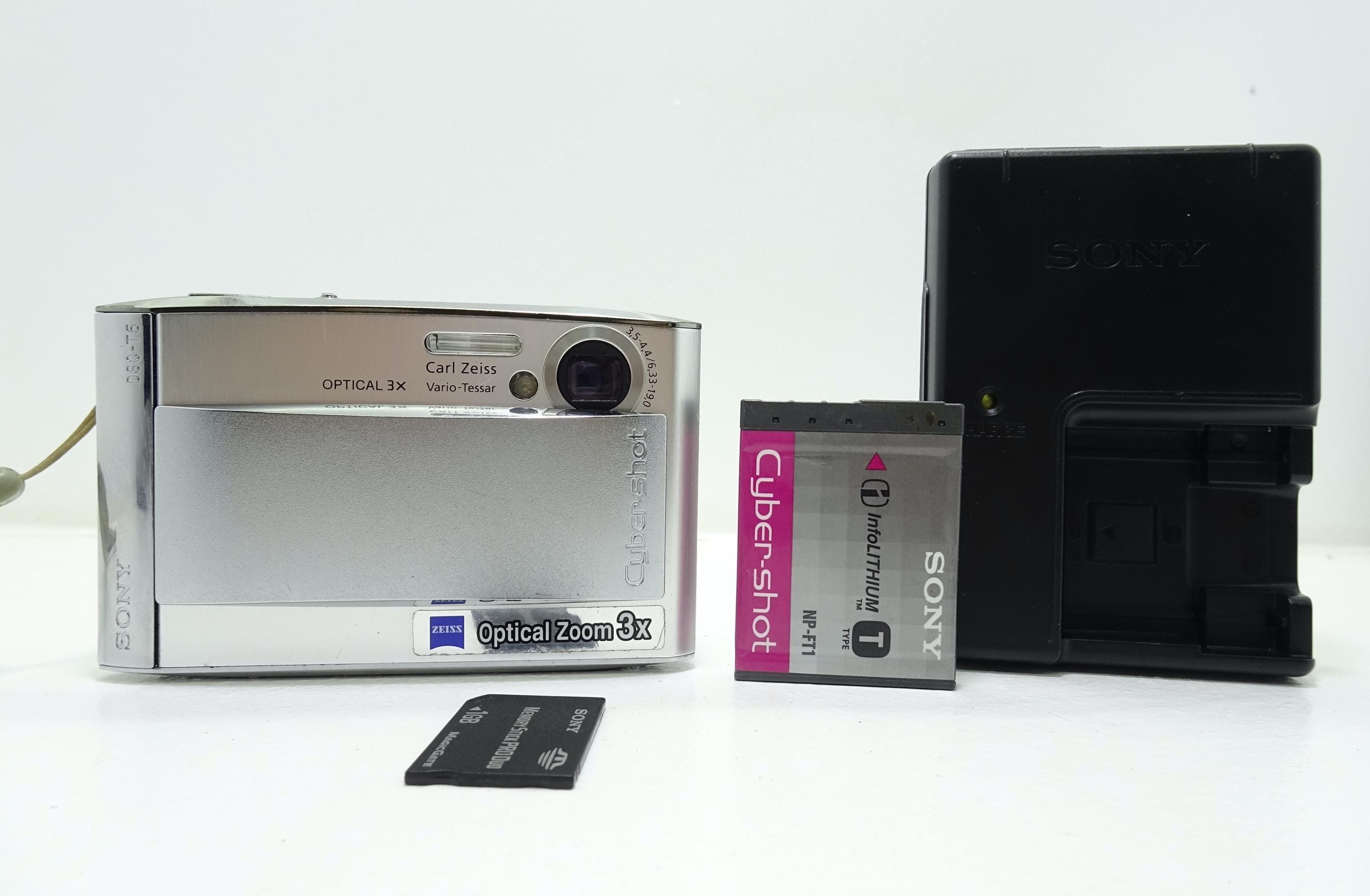 Sony Cyber-shot DSC-T5 5.1MP Digital Camera - Silver With Sony Cyber-shot DSC-T5 5.1MP Digital Camera - Silver With