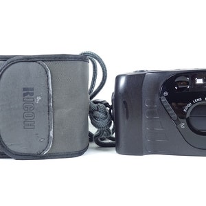 Ricoh AF SYSTEM FF- 7 35mm Compact Point & Shoot Film Camera with Case.
