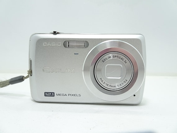 Casio Exilim EX-Z35 Black 12.1MP Digital Compact Camera