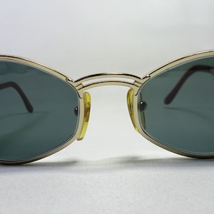 Vintage Byblos B599-S 3001 Small 135mm Sunglasses In Good Condition.