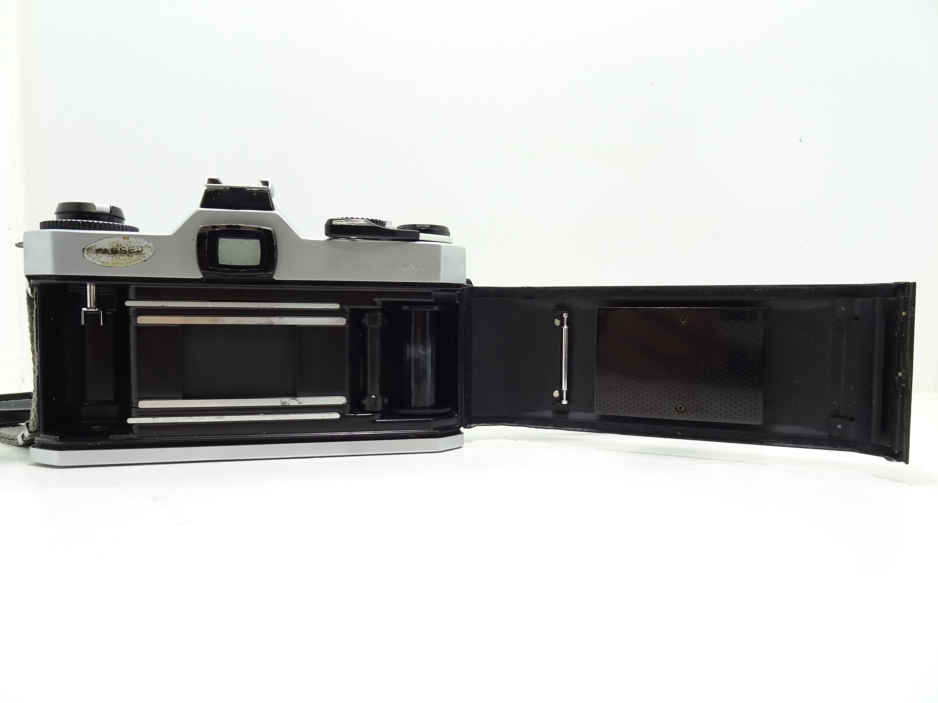 Pentax KM Silver 35mm SLR Film Camera Body + SMC 55mm F/1.8 Lens