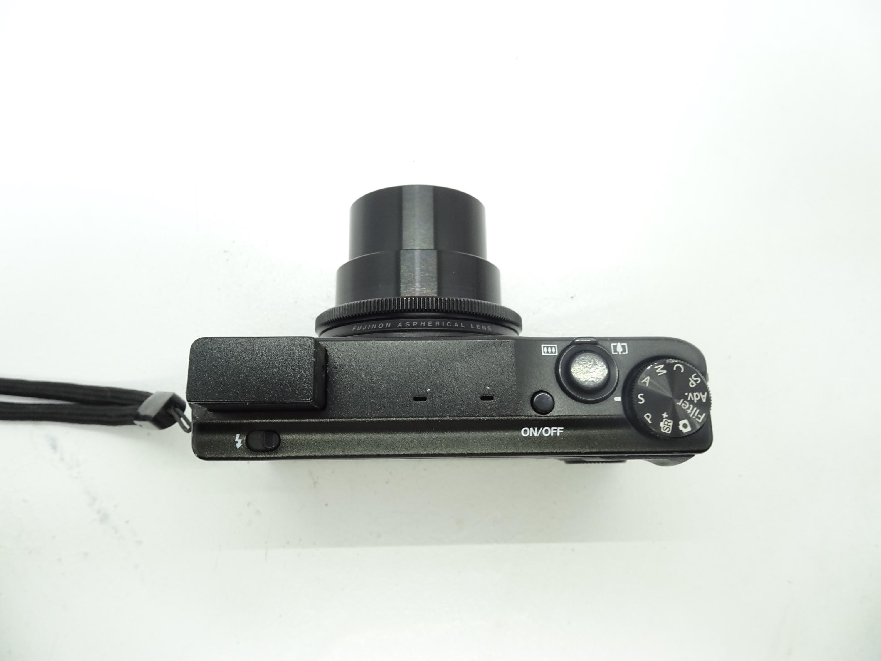 Fujifilm XQ1 12.0MP Black Compact Digital Camera With Battery Good