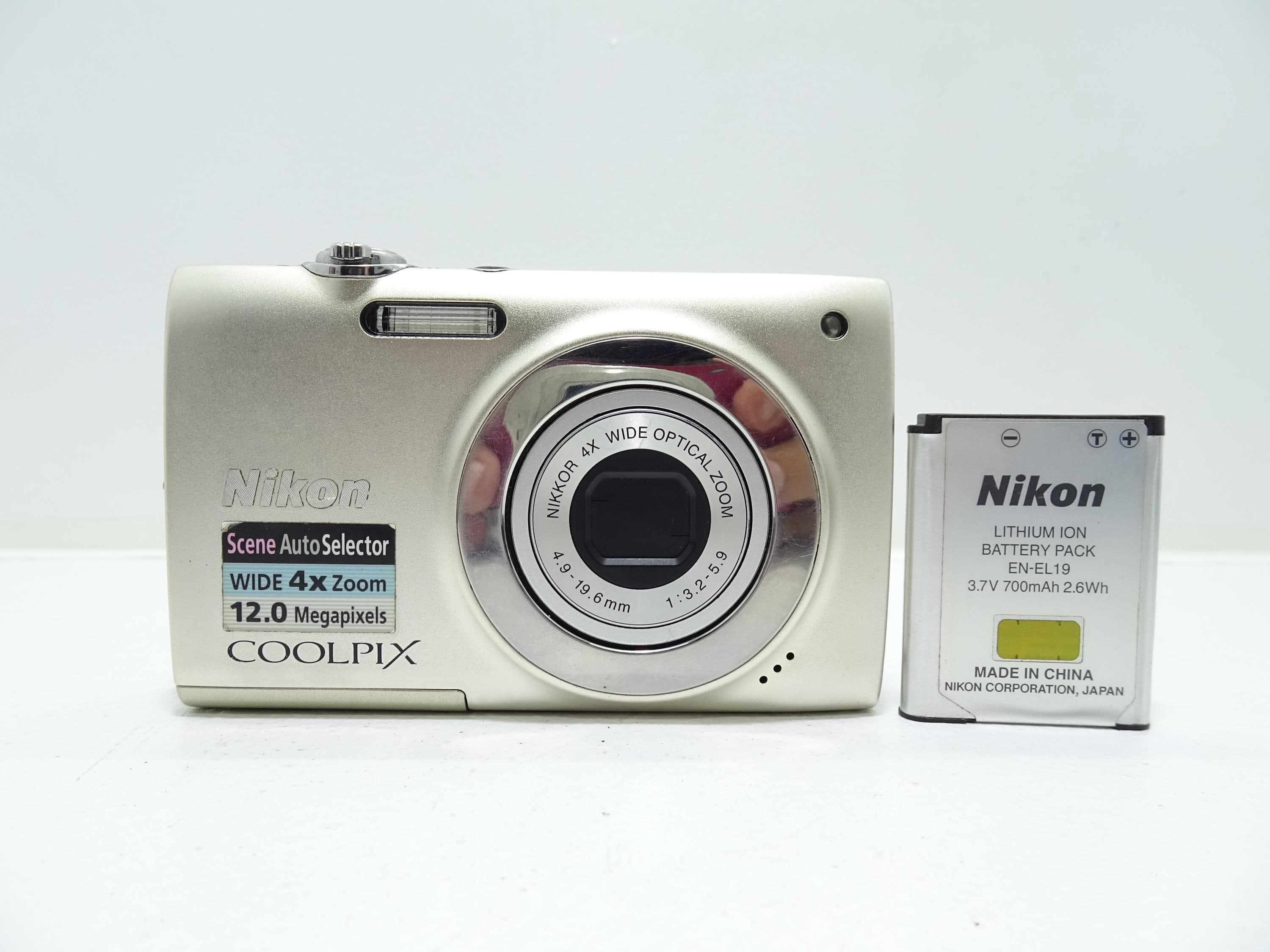 Nikon Coolpix 2500 - Etsy