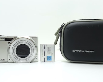 ★極美品★リコー RICOH CX6 シルバー #1200 ☆極美品☆リコー RICOH CX6 シルバー #1200