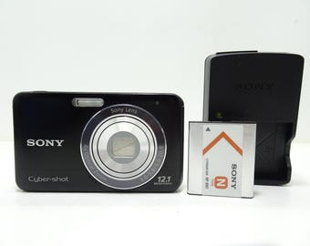 Sony Steadyshot DSC-W310 12.1MP Digital Camera with Battery & Charger.