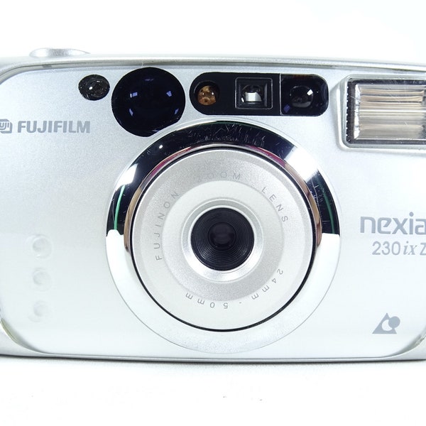 Fujifilm Nexia 230ixz APS Point & Shoot Film Camera In Good condition