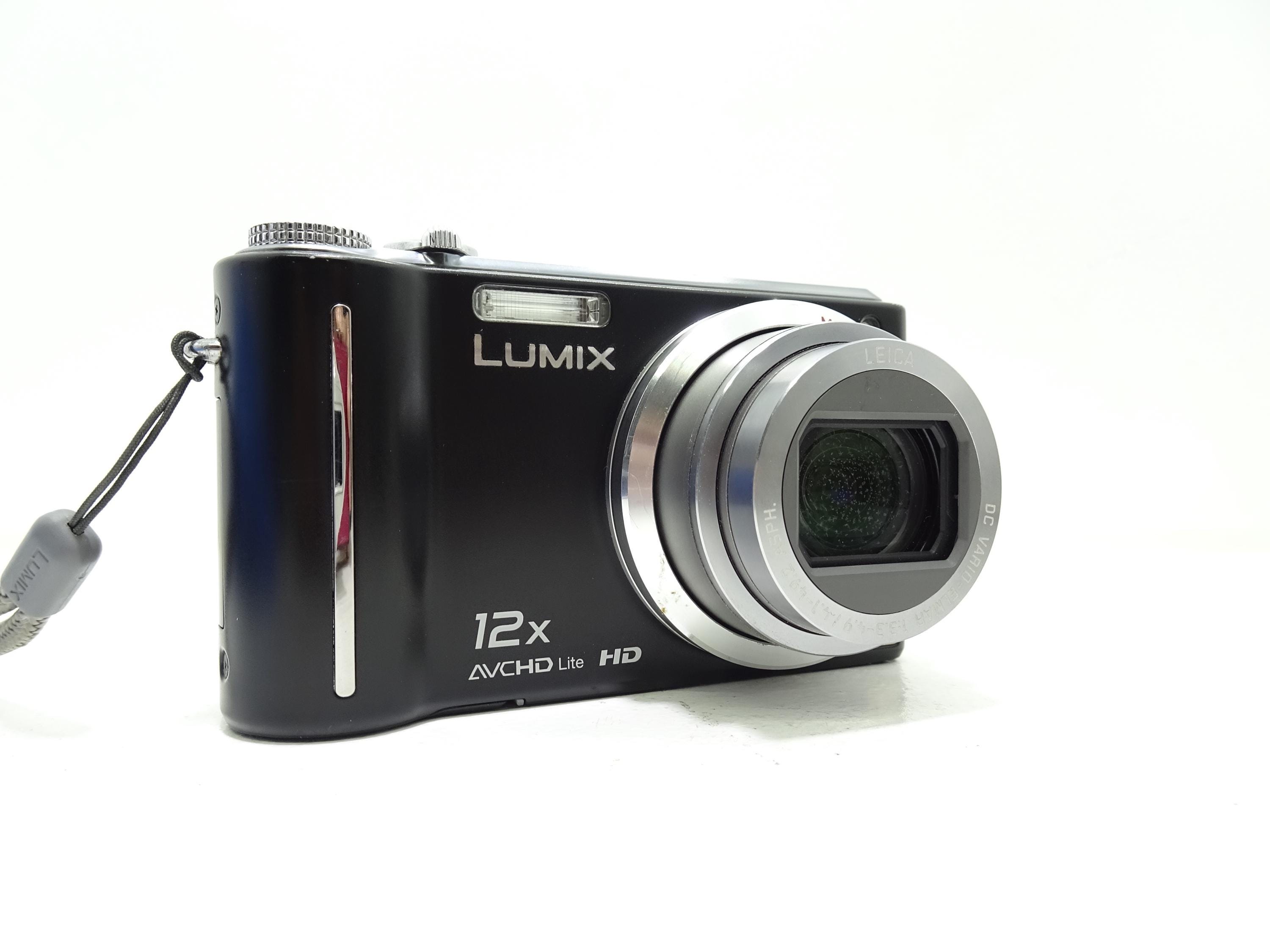 パナソニック　LUMIX DMC-TZ7 Panasonic Lumix DMC-TZ7 Digital Compact Camera - Black With