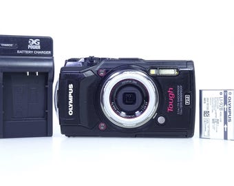 Olympus Tough Tg-5 Black 12MP WaterProof Compact Digital Camera With Charger