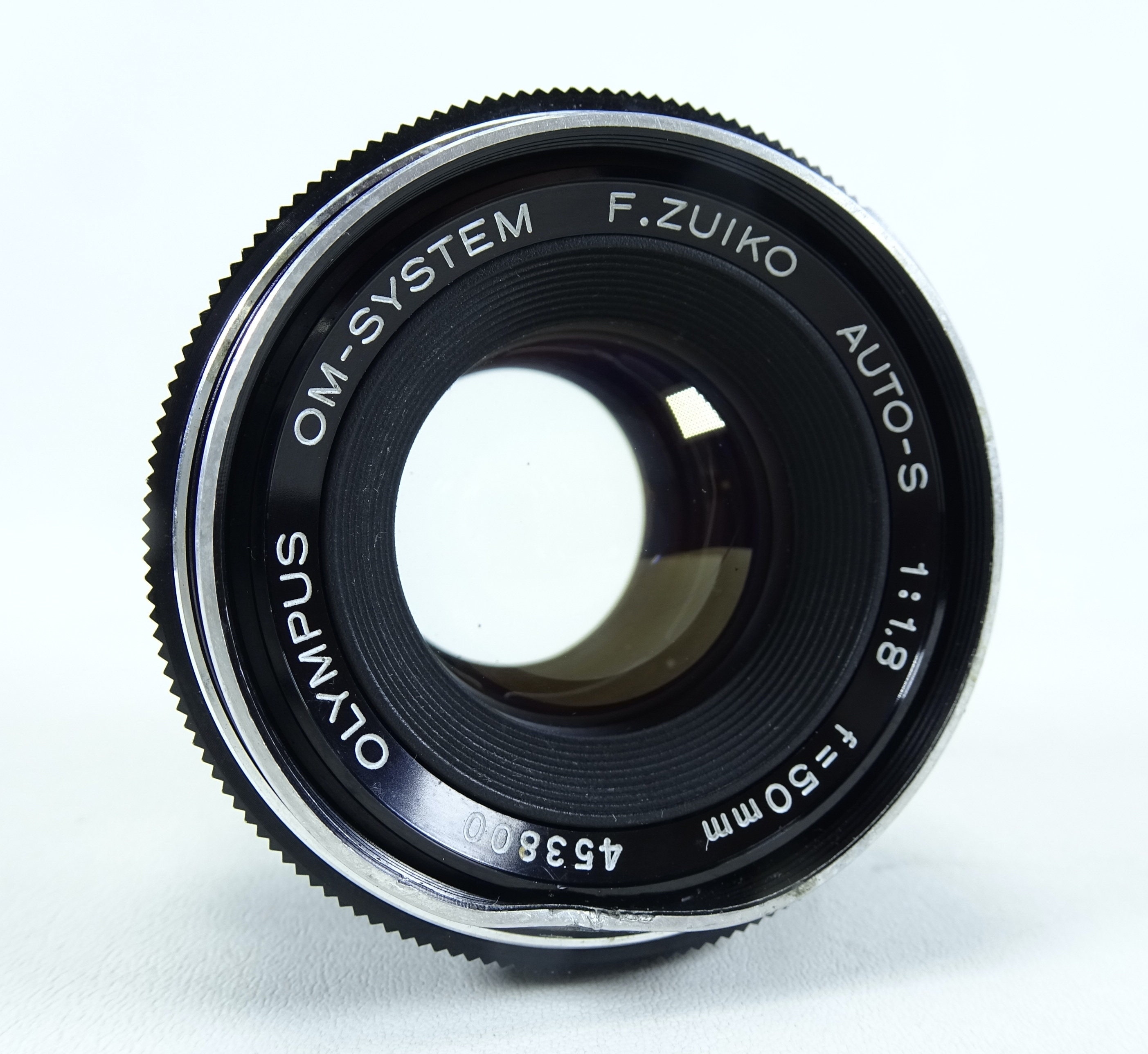 Olympus OM-System F Zuiko Auto-S 50mm 1:1.8 lens