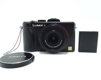 Panasonic LUMIX DMC LX5 Digital Camera BLACK w/Charger & Battery.