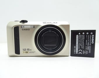 Casio Exilim EX-ZR100 16.1MP - Silver Compact Digital Camera With  