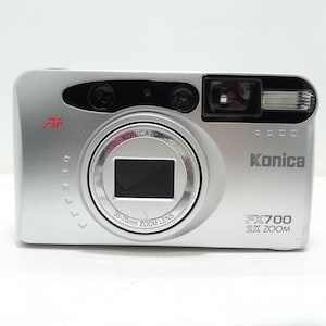 Konica FX 700 Point and Shoot Compact 35mm Vintage Film Camera.
