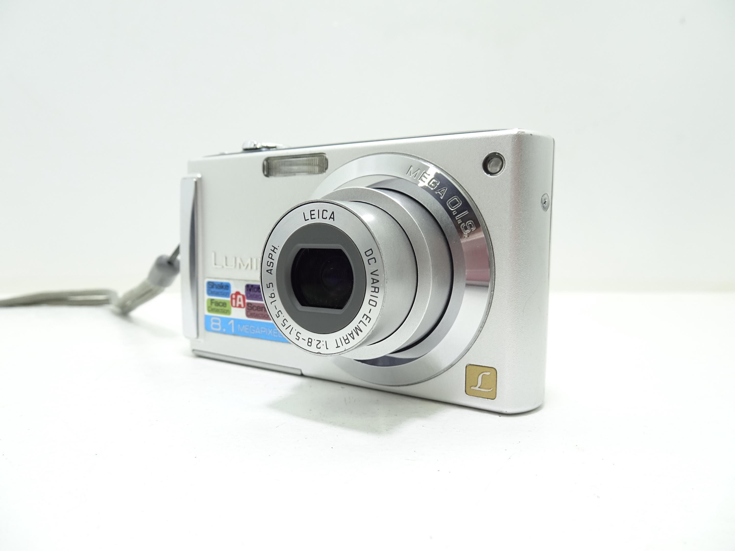 Panasonic LUMIX FS3 シルバー Amazon | パナソニック デジタルカメラ LUMIX (ルミックス) FS3