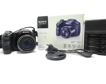 Sony Cyber-shot RX100V DSC-RX100M5 20.1MP Digital Camera in Sony Cyber-shot RX100V DSC-RX100M5 20.1MP Digital Camera in