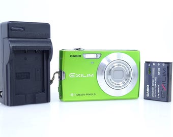Casio Exilim EX-Z150 Neon Green Compact Digital Camera With Battery And Charger