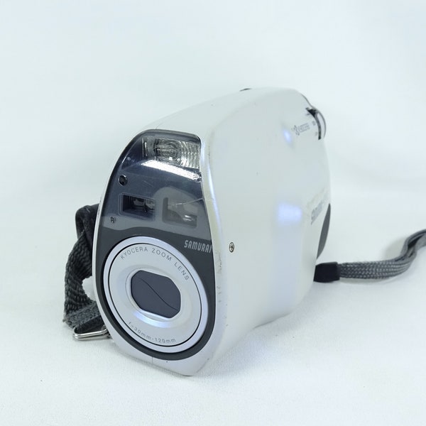 KYOCERA SAMURAI 4000iX 30-120mm Zoom APS Film Camera In Good Condition.