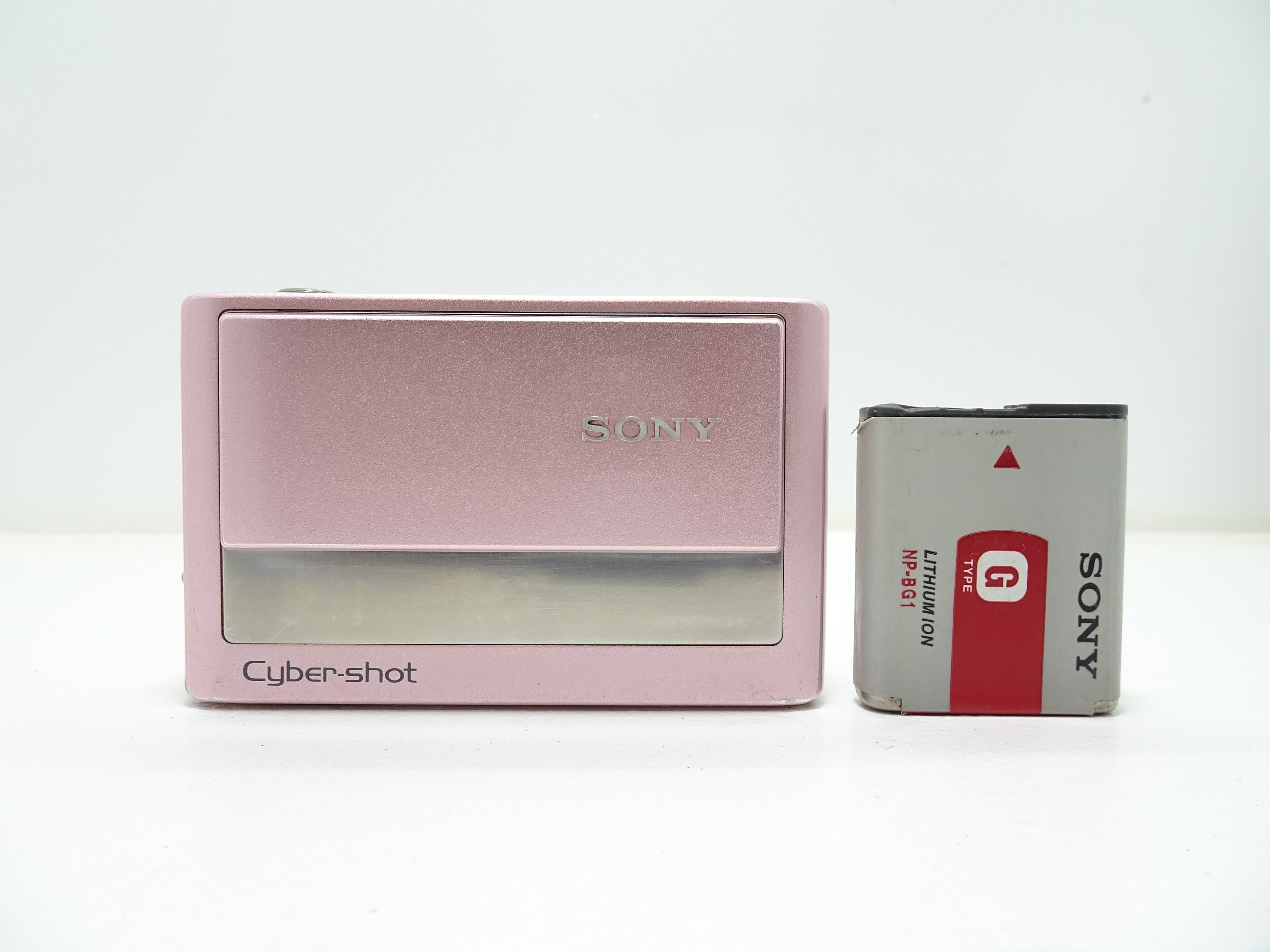 SONY Cyber Shot DSC-T70 Pink 14.1MP Digital Compact Camera