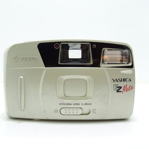 Kyocera Yashica EZ Mate Point and Shoot Compact 35mm Vintage Film Camera.