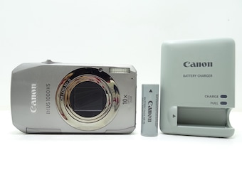 Vintage Retro Canon Digital IXUS 40 Powershot SD300 Digital ELPH