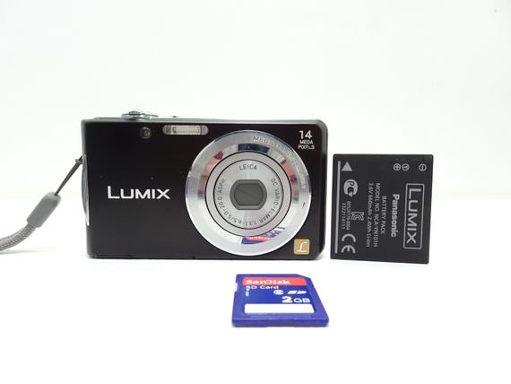 Panasonic LUMIX DMC-FH2 14.1MP Digital Camera - Black With Panasonic LUMIX DMC-FH2 14.1MP Digital Camera - Black With