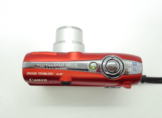Canon Digital IXUS 980 14.7MP Digital Camera - Red With Battery