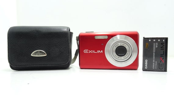 CASIO EXILIM EX-ZS26　レッド② Amazon | CASIO デジタルカメラ EXILIM EX-ZS26RD 広角26mm 光学