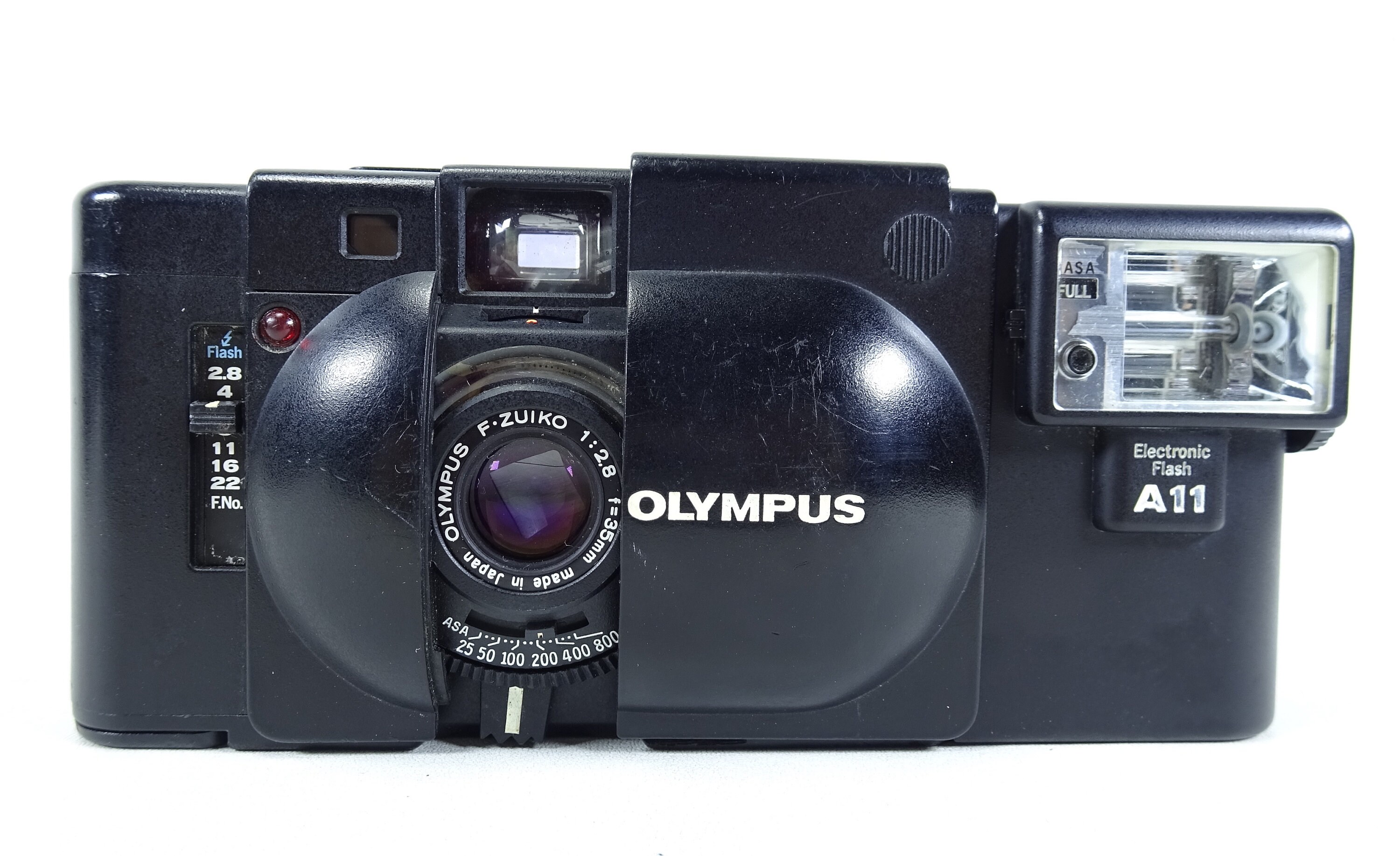 OLYMPUS オリンパス フィルムカメラ XA3 A11 OLYMPUS オリンパスXA3 とA11 フィルム レトロカメラ