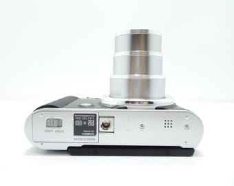 CASIO　EXILM　EX-ZR1800 il_1080xN.6368713453_5q79.jpg
