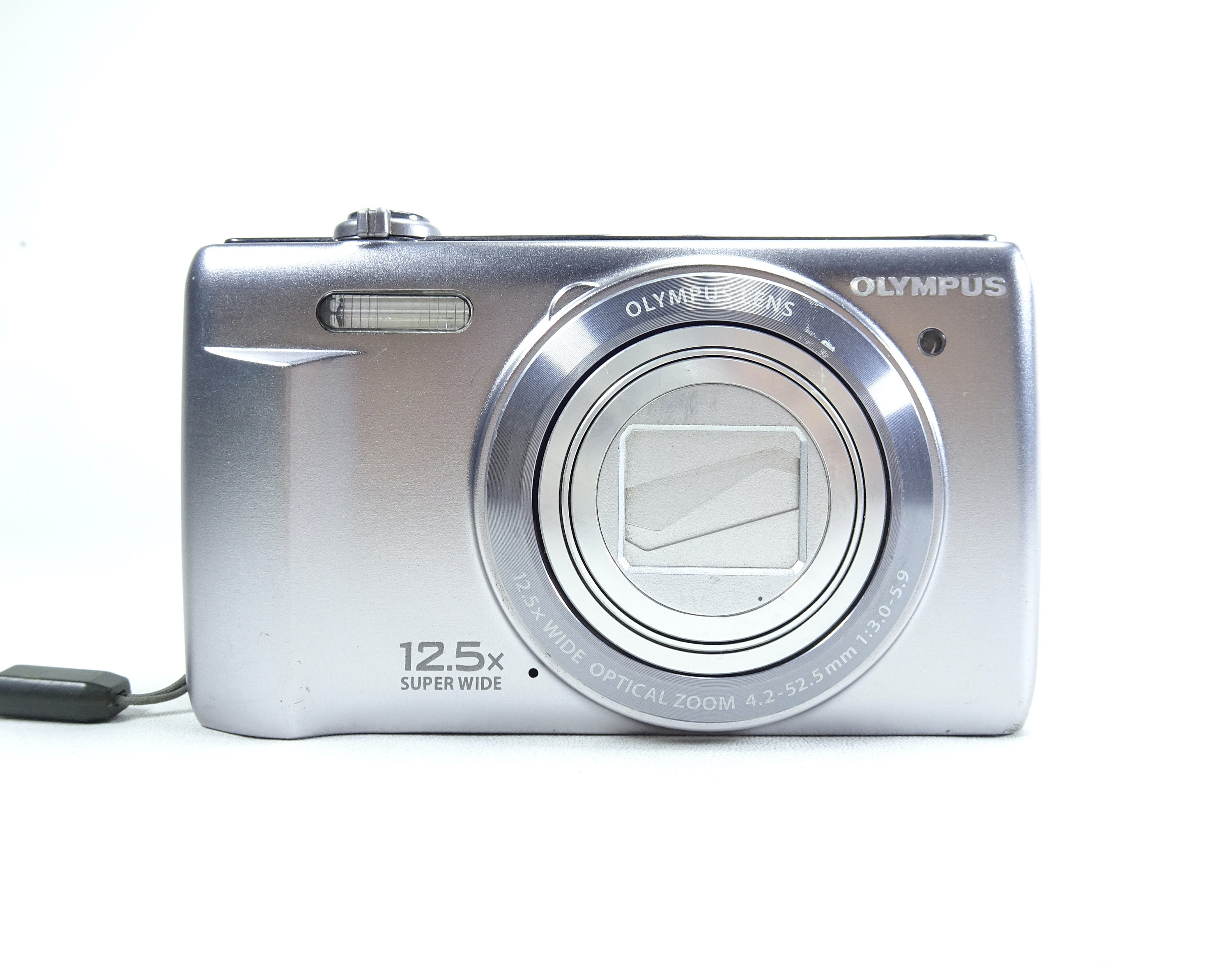 【完動品】OLYMPUS VR-360 コンパクトデジタルカメラ Olympus VR-360 Digital Compact Camera Silver With Battery
