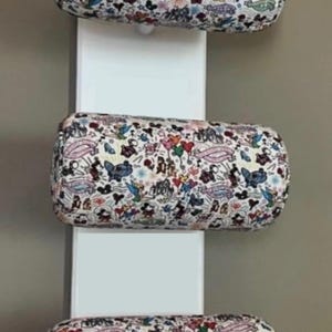 Expositor de orejas y diademas Disney (3 niveles)