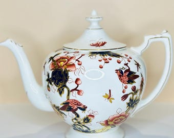Coalport Hong Kong Fine Bone China 6 Cup Teapot