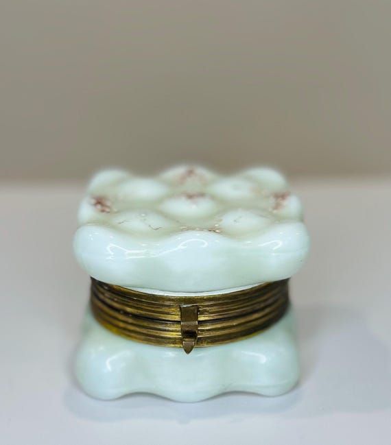 Wavecrest Billow Egg Crate Trinket Box, Floral Tr… - image 2