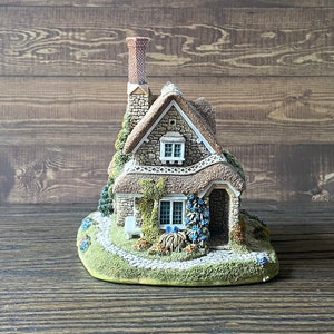 Lilliput Lane Jasmine Cottage Blaise Hamlet Collection Miniature 