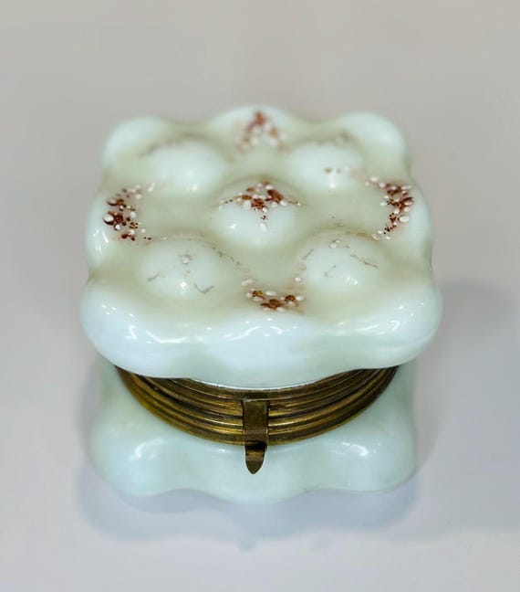 Wavecrest Billow Egg Crate Trinket Box, Floral Tr… - image 3