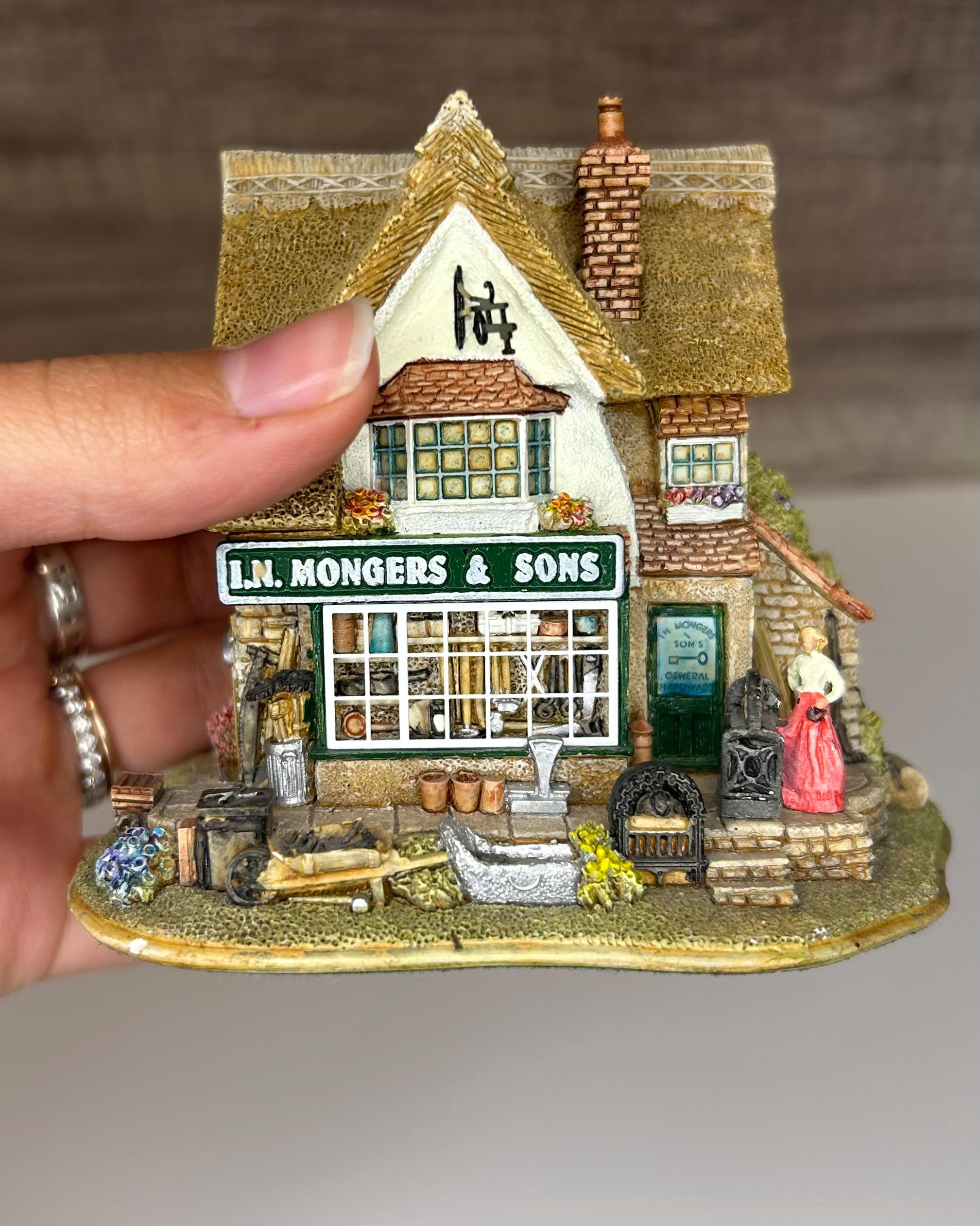 Lilliput Lane I.N. Mongers & Sons Miniature Cottage the British 