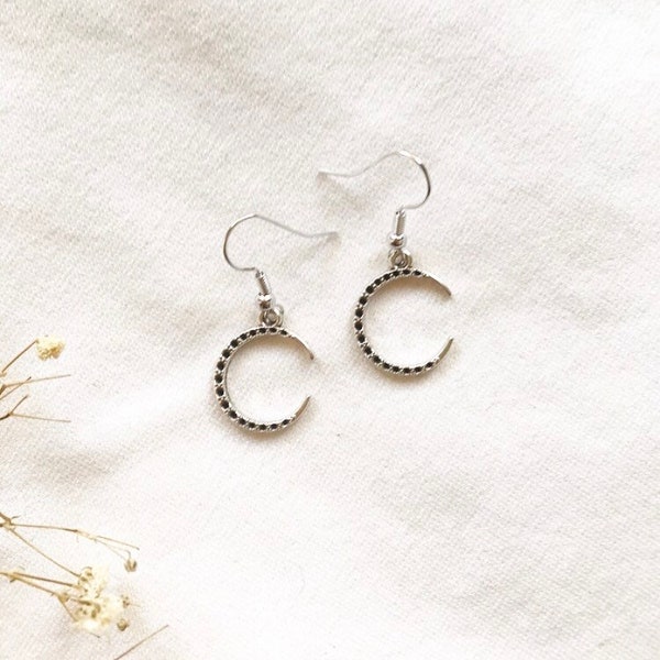 Ohrringe Earrings Accessoire Gift Silver Small Moon eclipse Mond klein Schmuck Jewellery