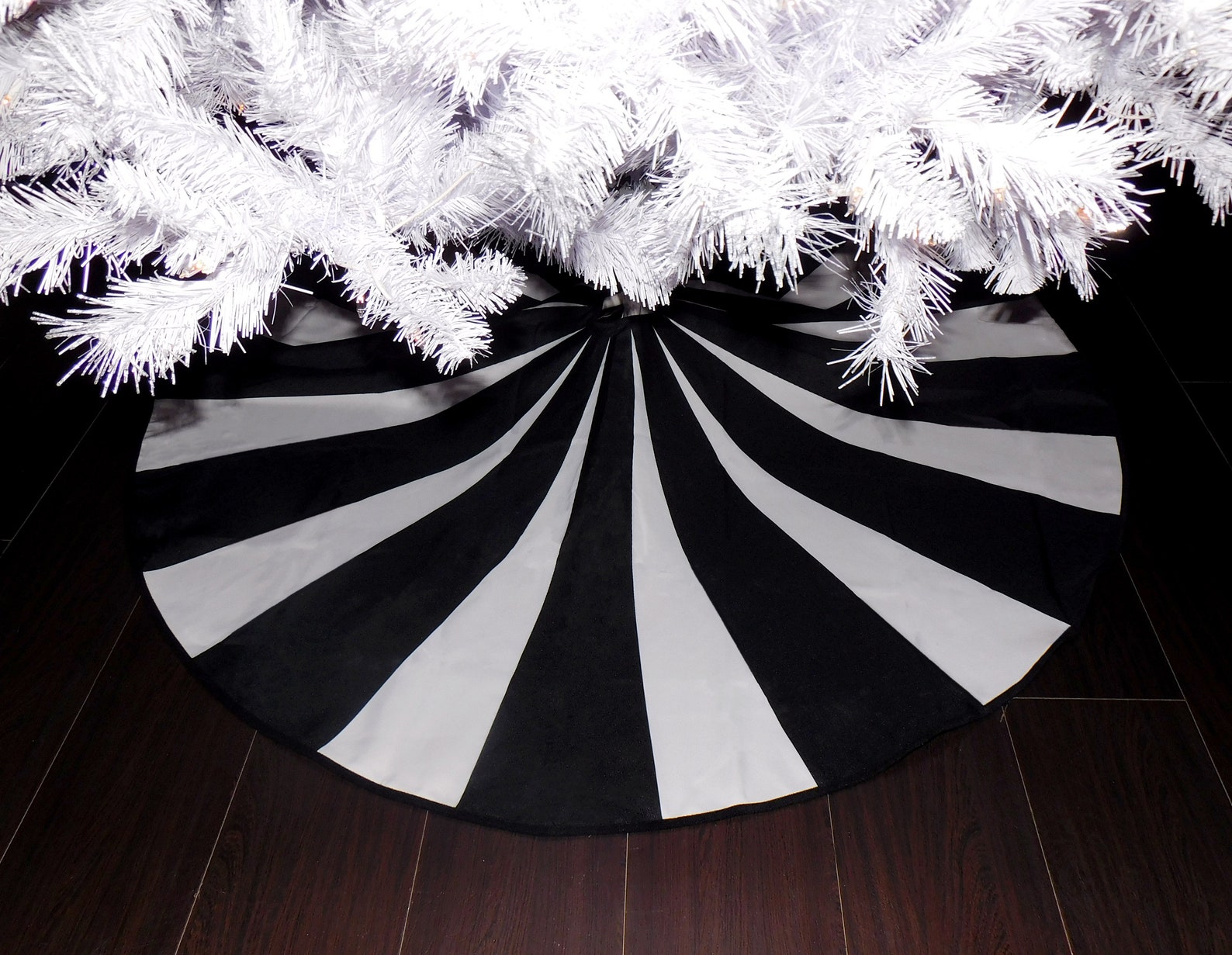 Black White Christmas Tree Skirt Halloween Stripes Nightmare Striped Black And White Christmas Tree Skirt