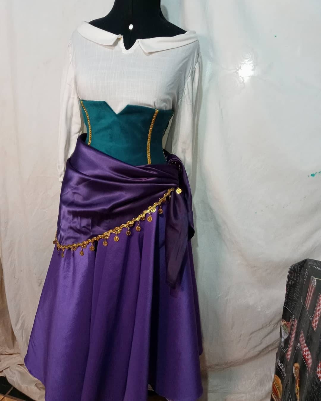 Esmeralda Cosplay Hunshback of Notre Dame Gypsy Dress Woman Cosplay Costume  Customade -  Israel