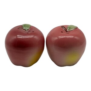 Vintage Ceramic Apple Salt And Pepper Shakers  2.5 T  China  Pinkish Red/Yellow
