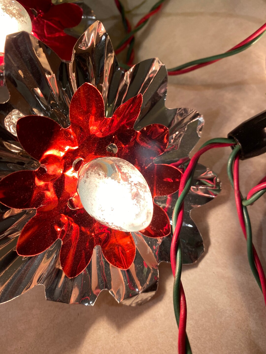 Vintage Christmas Tree Lights W/ Tin Foil Reflectors 7 Lights Etsy