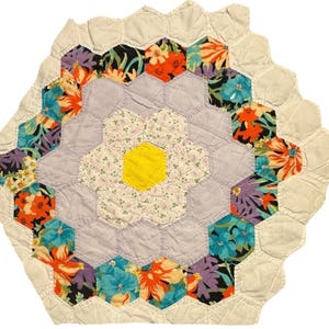 Vintage Cutter Quilt Piece 18” x 20” Grandma’s Flower Garden  Large Scale  #7