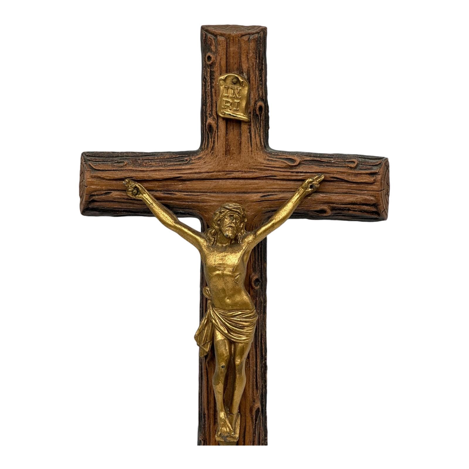 Vintage Resin Log Crucifix Hanging Wall Cross Metal Christ 6.25” X