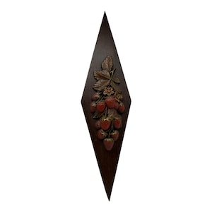 Vintage Burwood Products Country Farmhouse Strawberry Wall Art Plaque  Diamond