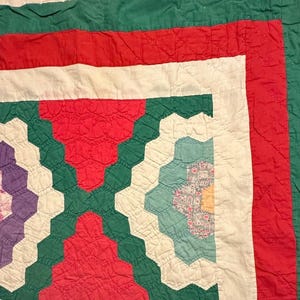 Vintage Cutter Quilt Piece 22” X 25” Grandma’s Flower Garden  Christmas  #6