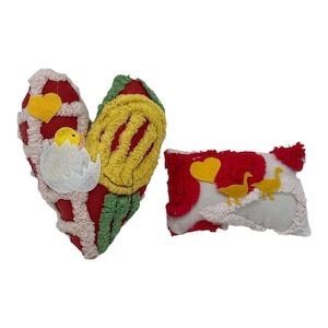 NEW Set Of 2 Handmade Easter Heart Pillow Tucks. Vintage Chenille Bedspreads