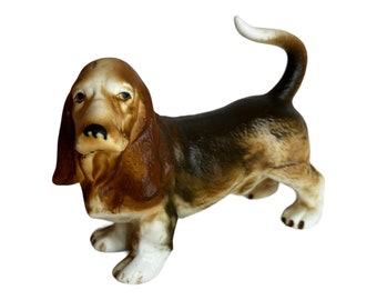 バセットハウンド　木製　置物　犬　オブジェ　ビンテージ　アメリカン ヴィンテージのバセットハウンドの置物 - Etsy 日本